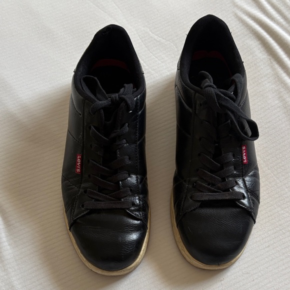 Levi's Black Leather Sneakers for Men - Picture 1 of 5
